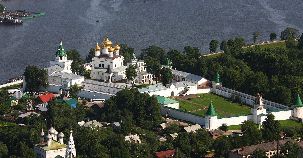 Свято троицкий ипатьевский монастырь фото