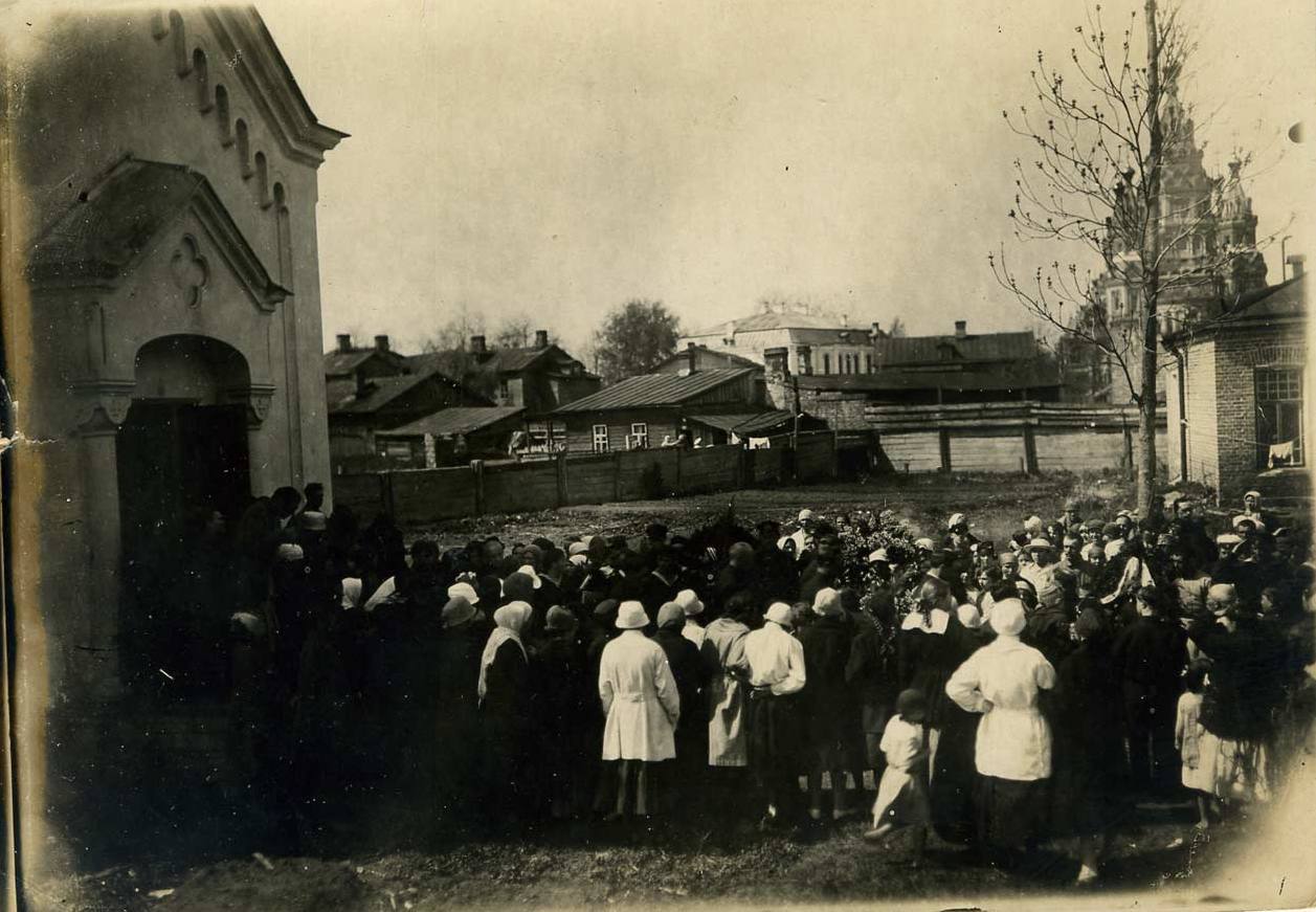 каспийский полк в петергофе